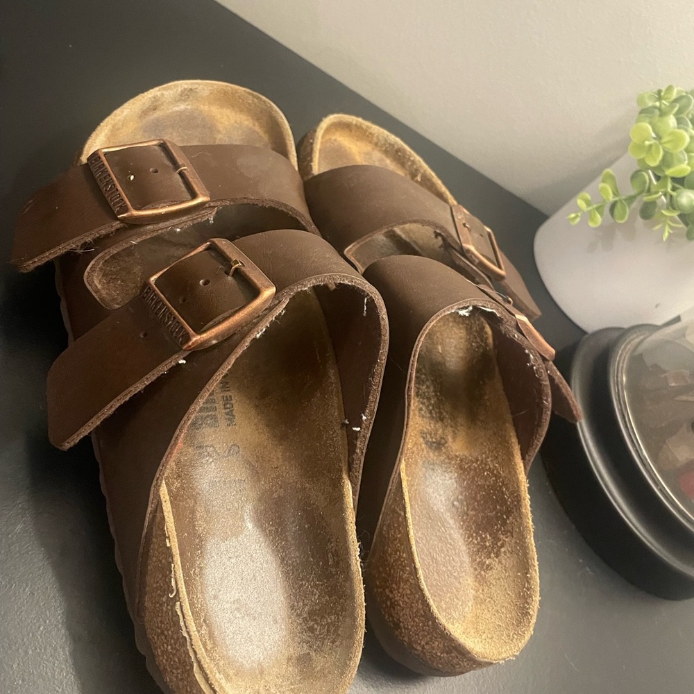 Birkenstock women’s Brown Double Strap Sandals size 7.5